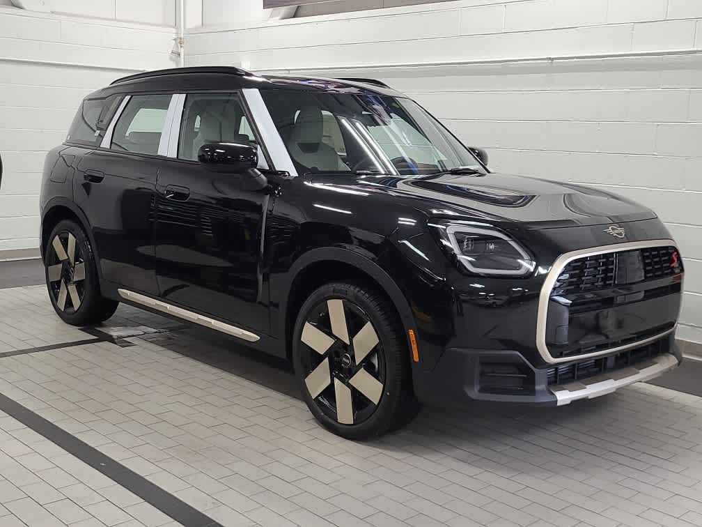 new 2025 MINI Countryman car, priced at $41,095