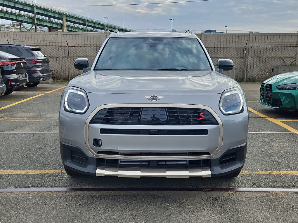 new 2025 MINI Countryman car, priced at $44,080