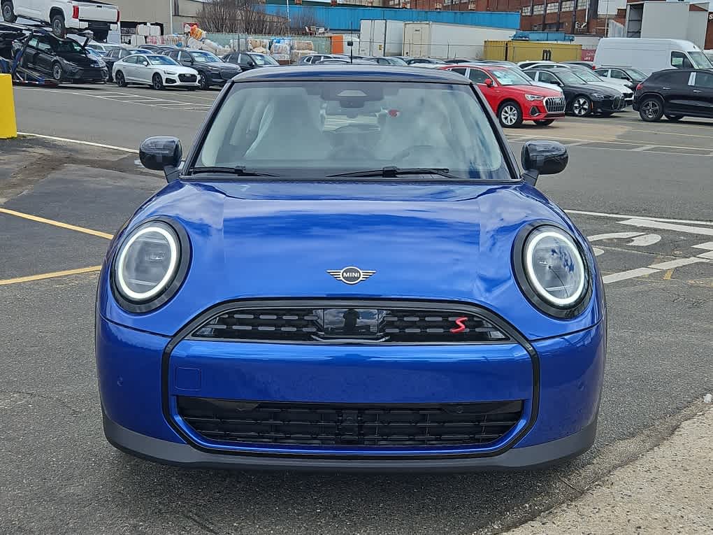 new 2025 MINI Hardtop 2 Door car, priced at $36,825