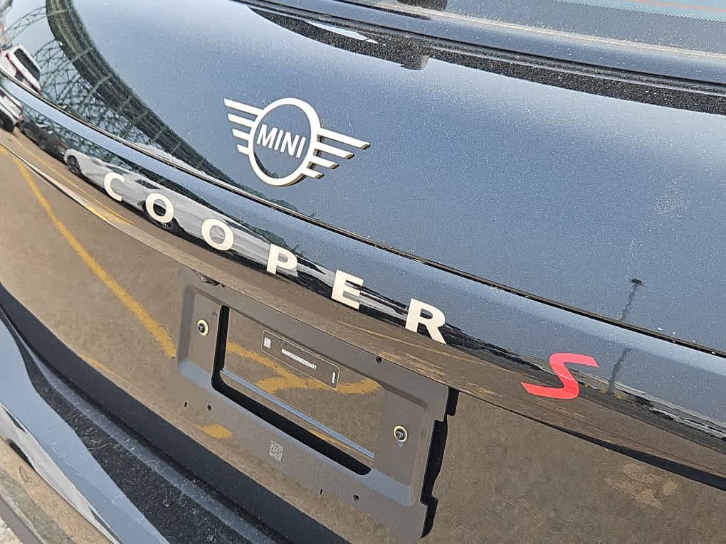 new 2025 MINI Hardtop 4 Door car, priced at $37,775
