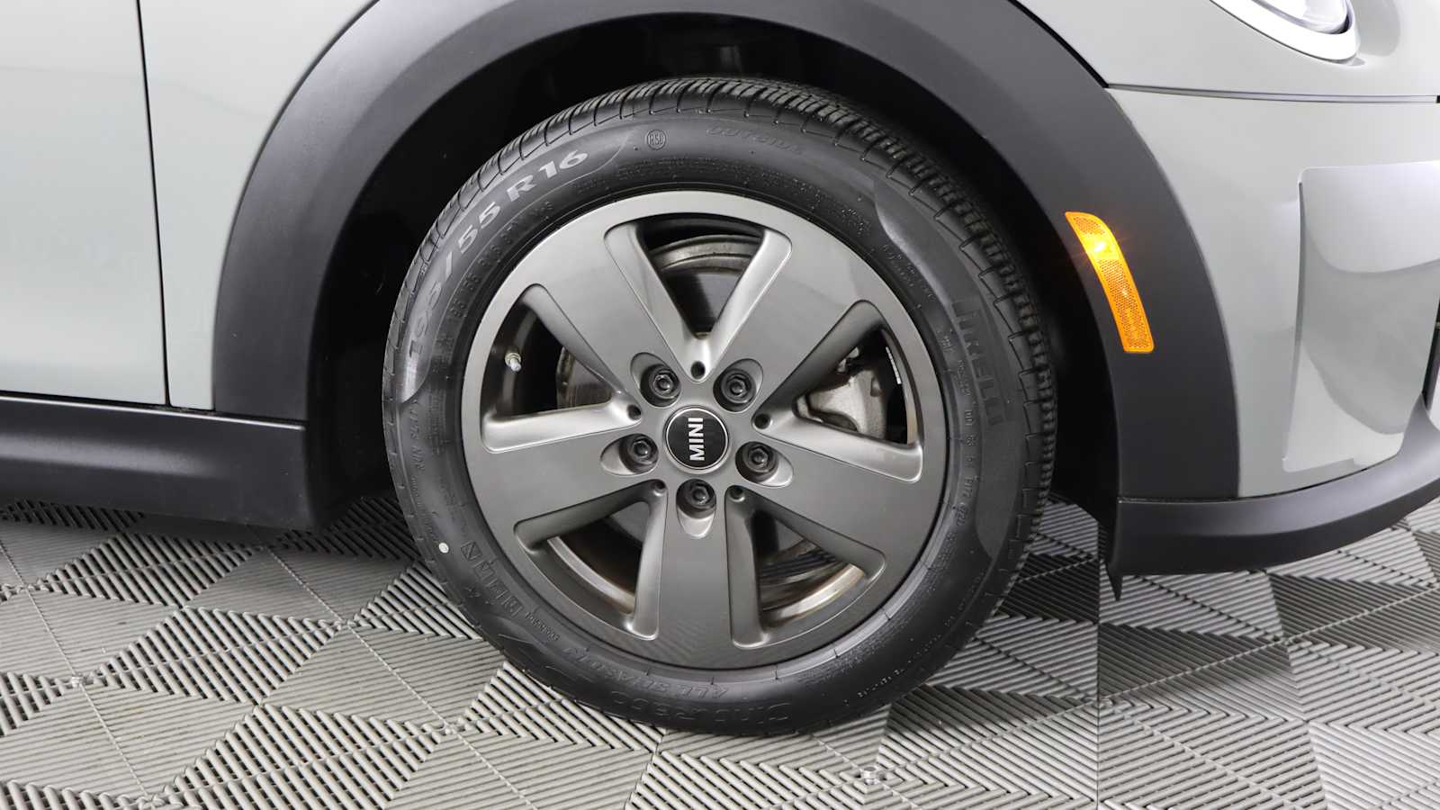 used 2023 MINI Hardtop 2 Door car, priced at $24,598