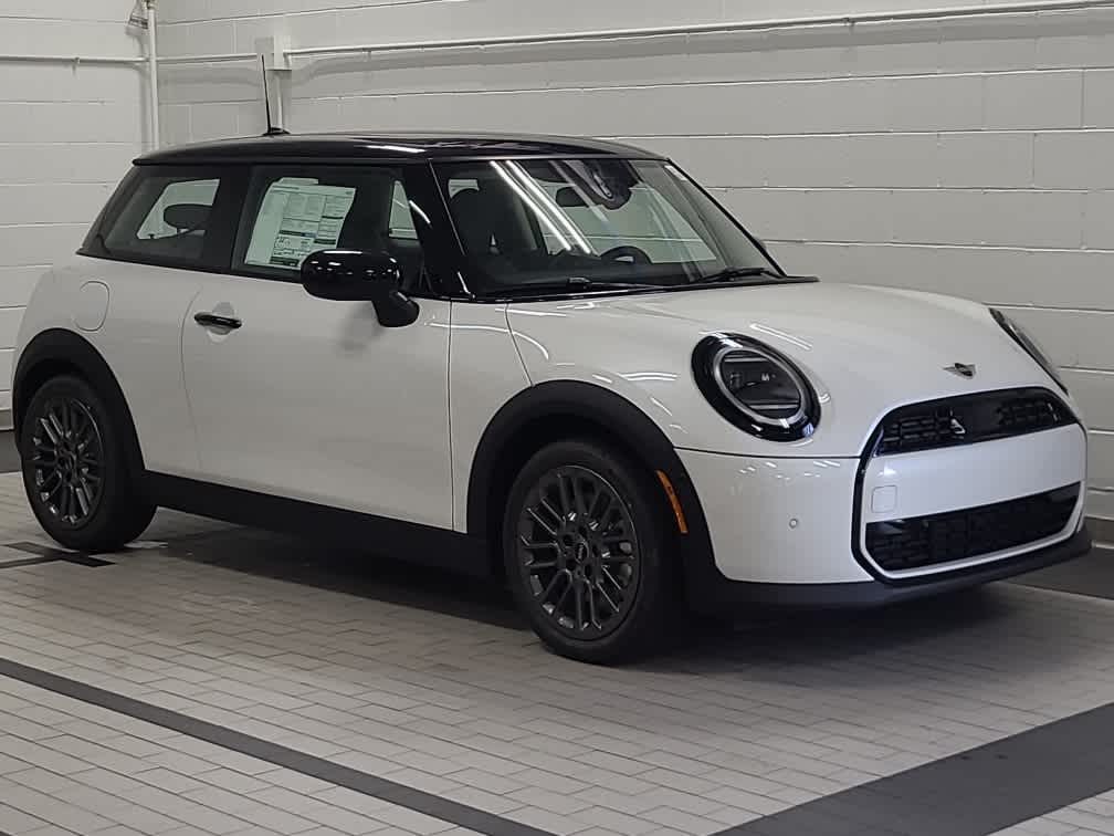 new 2025 MINI Hardtop 2 Door car, priced at $32,945