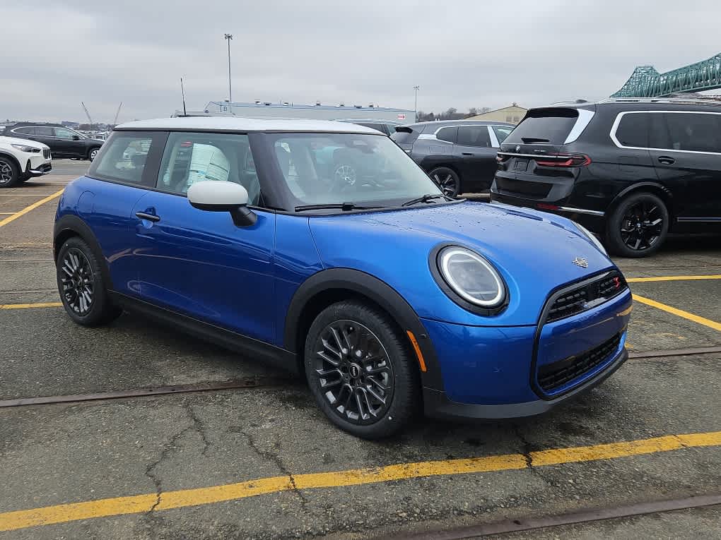 new 2025 MINI Hardtop 2 Door car, priced at $36,410