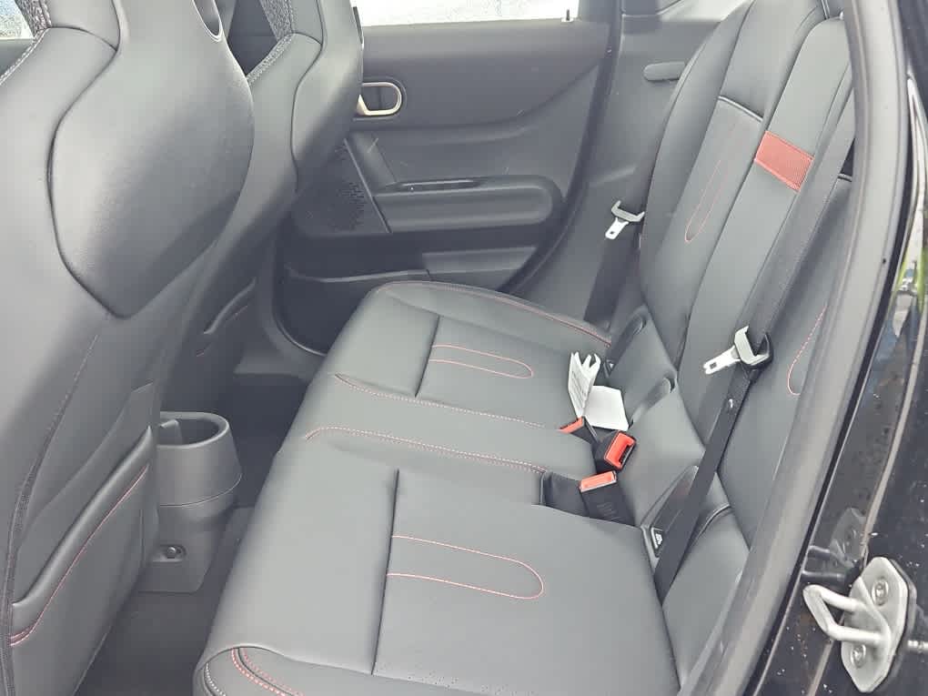 new 2025 MINI Hardtop 4 Door car, priced at $41,010