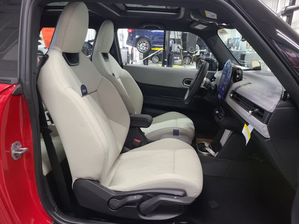 new 2025 MINI Hardtop 2 Door car, priced at $35,905