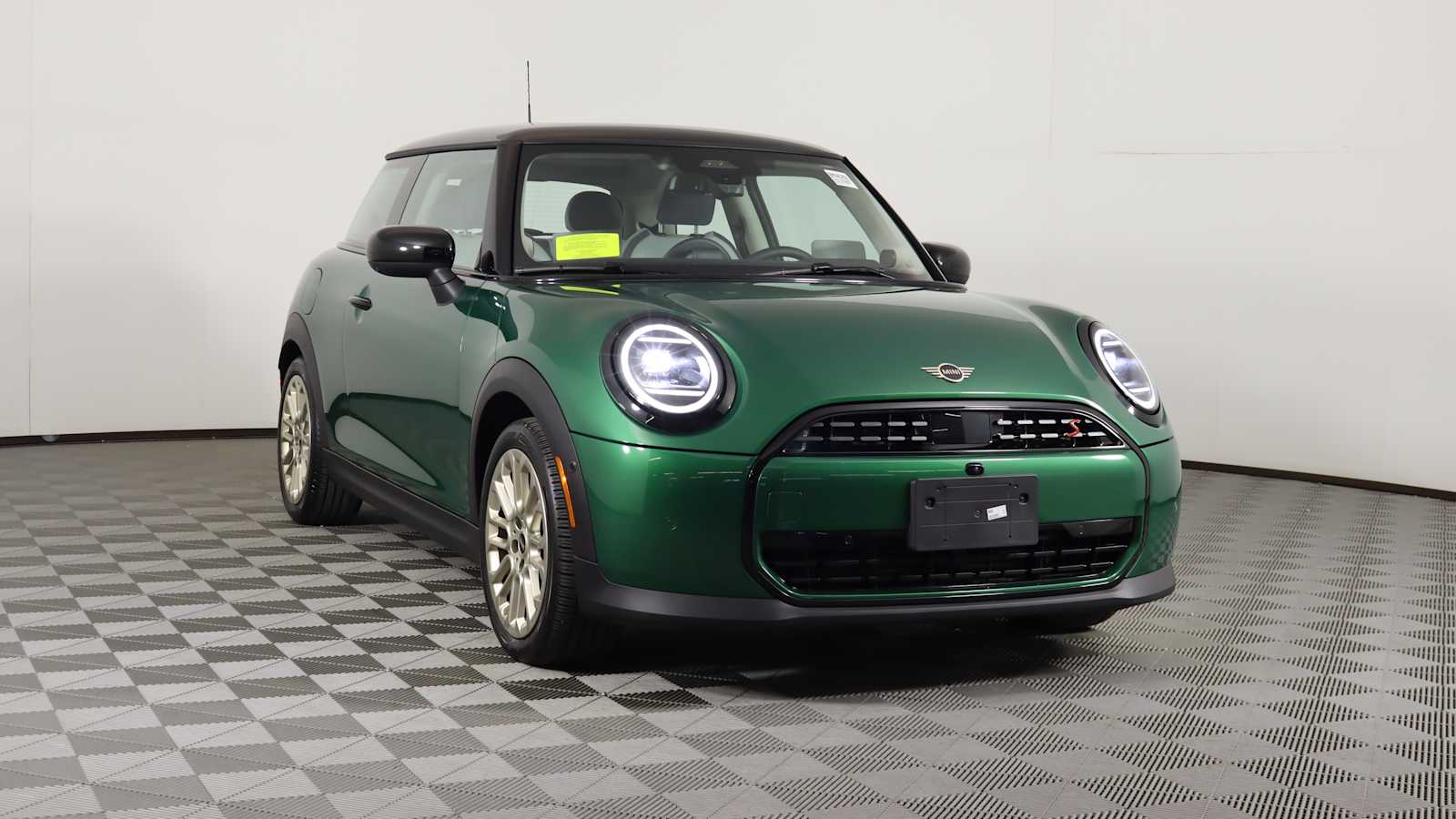 used 2025 MINI Hardtop 2 Door car, priced at $31,798