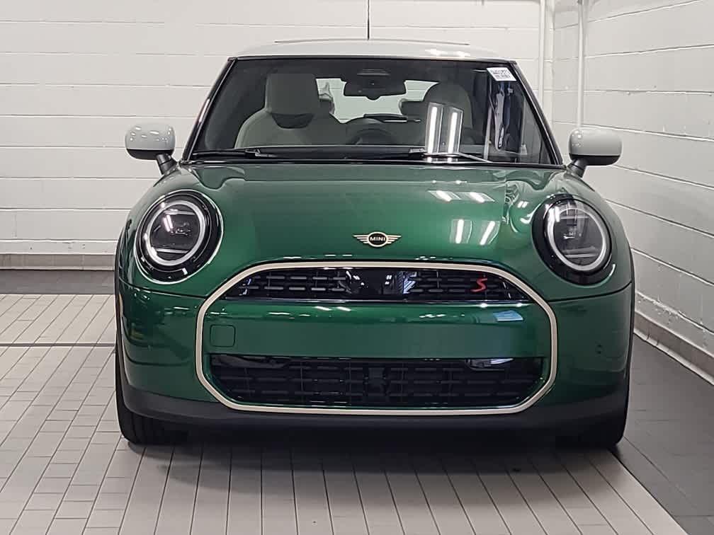 new 2025 MINI Hardtop 2 Door car, priced at $36,205