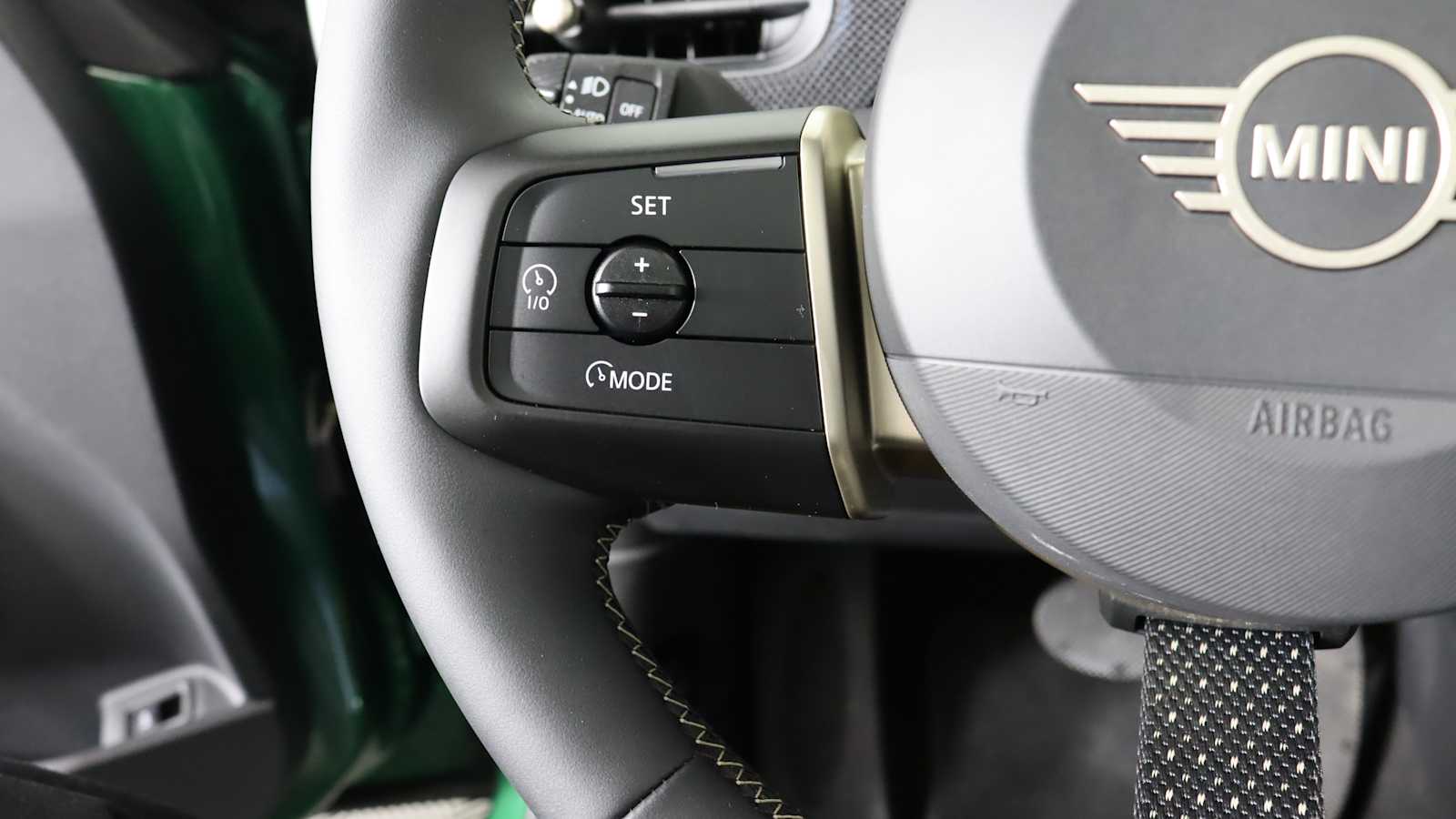 used 2025 MINI Hardtop 2 Door car, priced at $31,798
