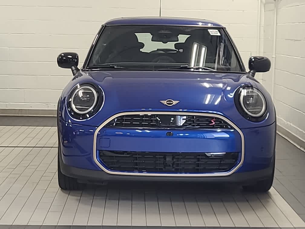 new 2025 MINI Hardtop 2 Door car, priced at $38,370