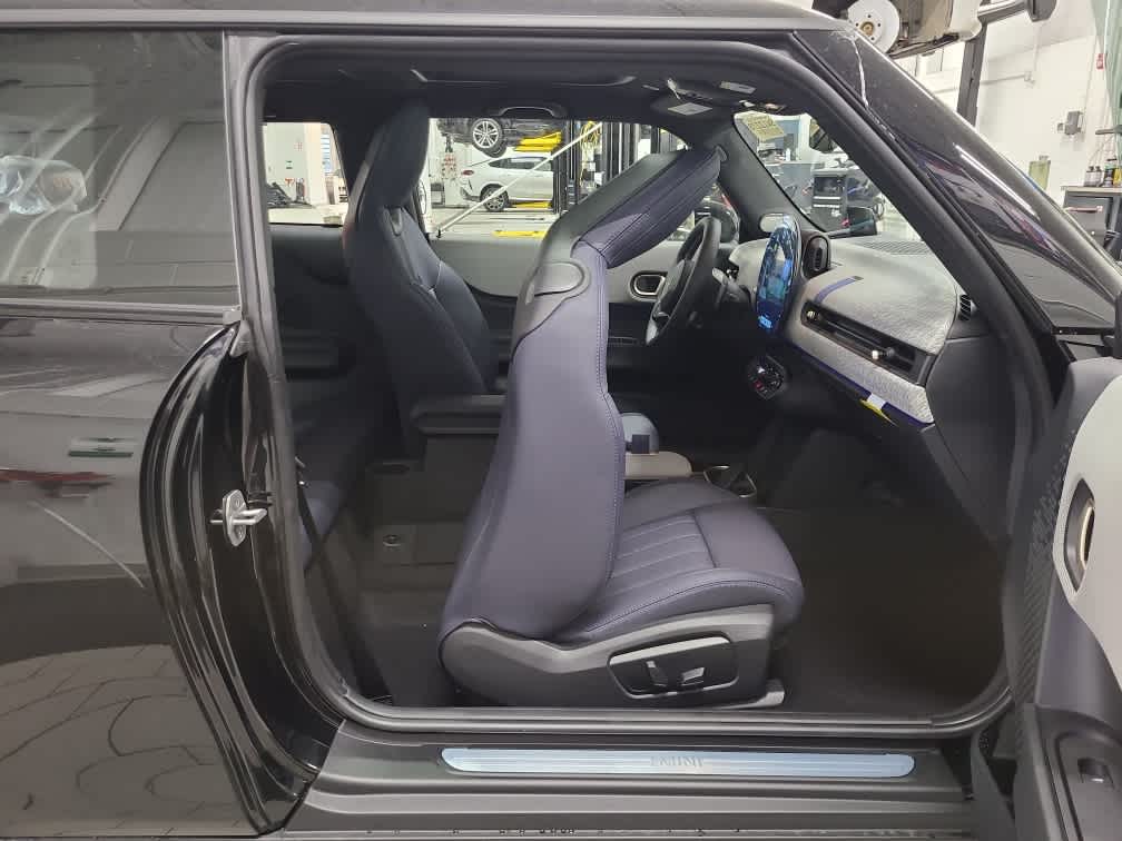 new 2025 MINI Hardtop 2 Door car, priced at $39,295