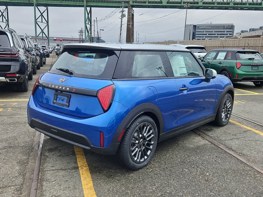 new 2025 MINI Hardtop 2 Door car, priced at $36,410