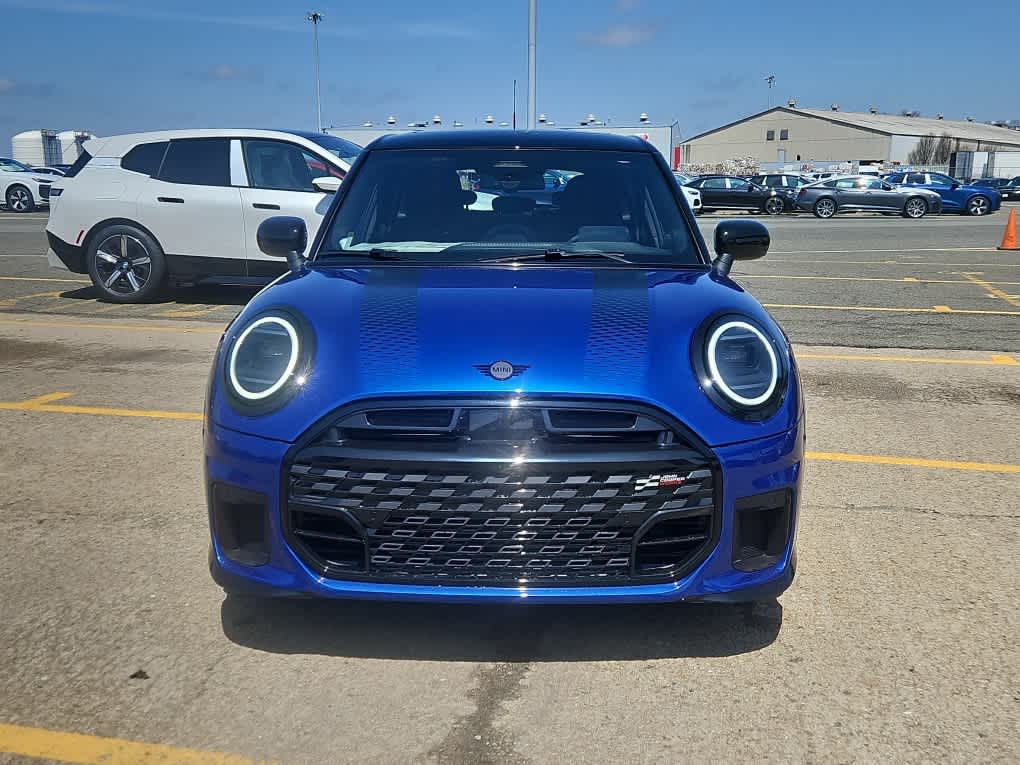 new 2025 MINI Hardtop 4 Door car, priced at $41,010