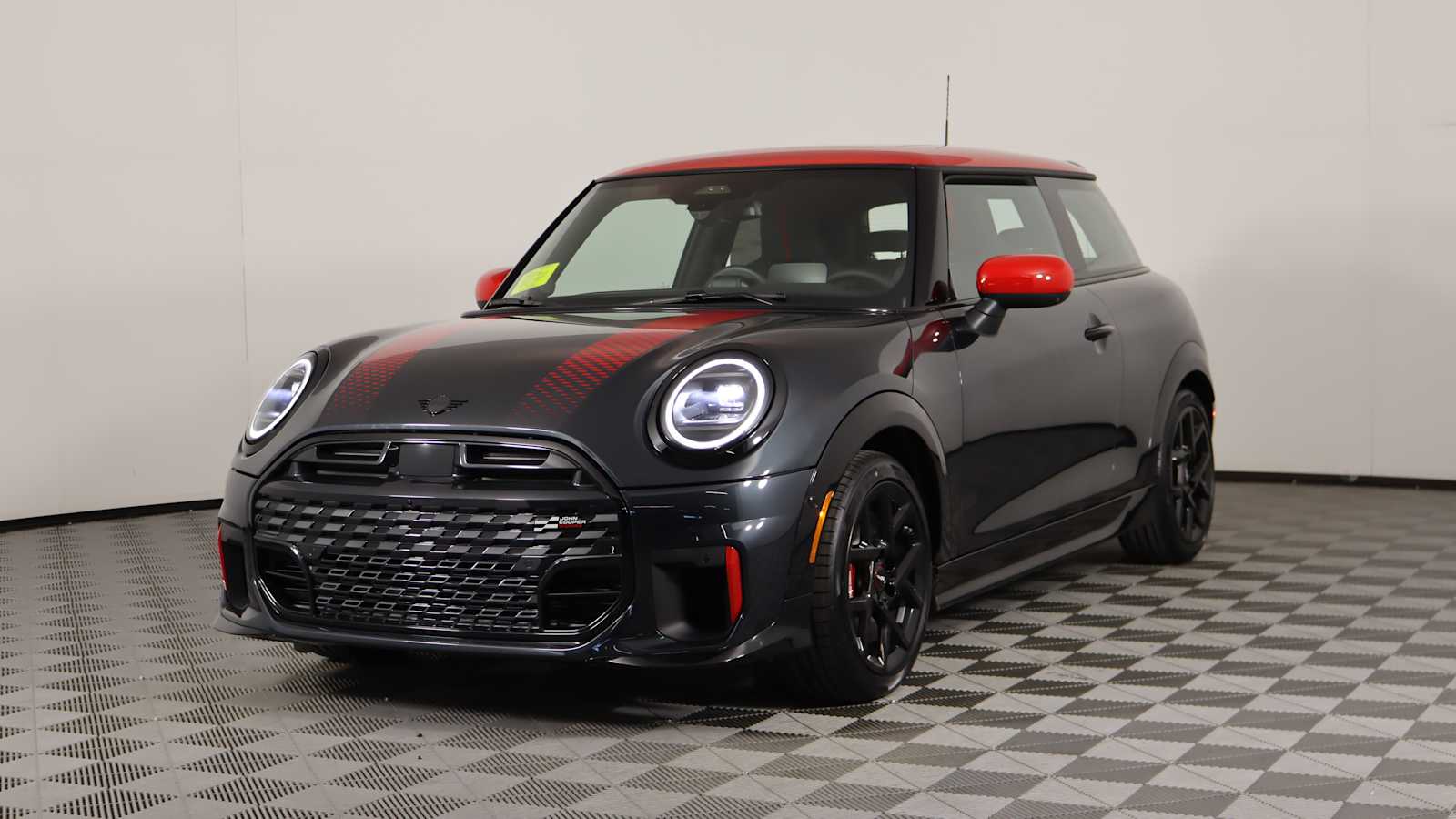 new 2025 MINI Hardtop 2 Door car, priced at $43,595