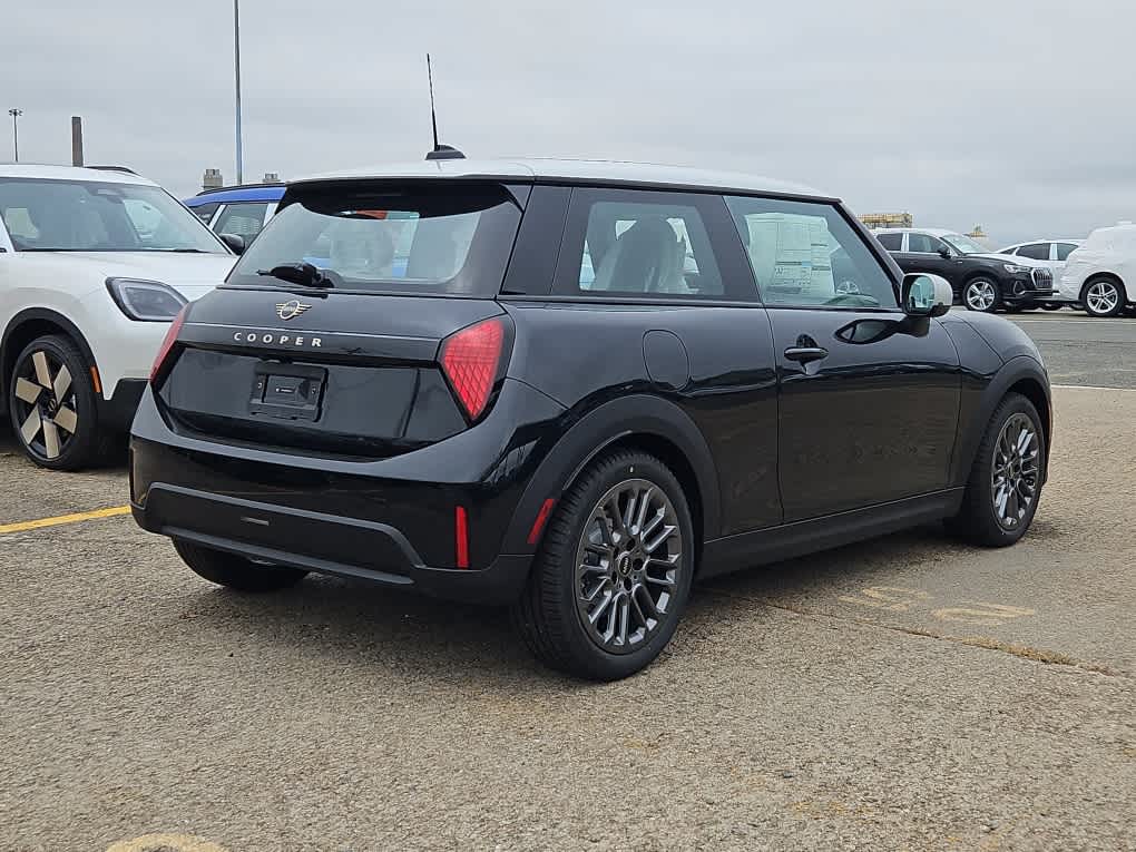 new 2025 MINI Hardtop 2 Door car, priced at $35,045