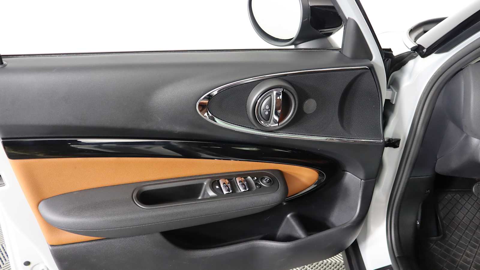 used 2023 MINI Clubman car, priced at $31,898