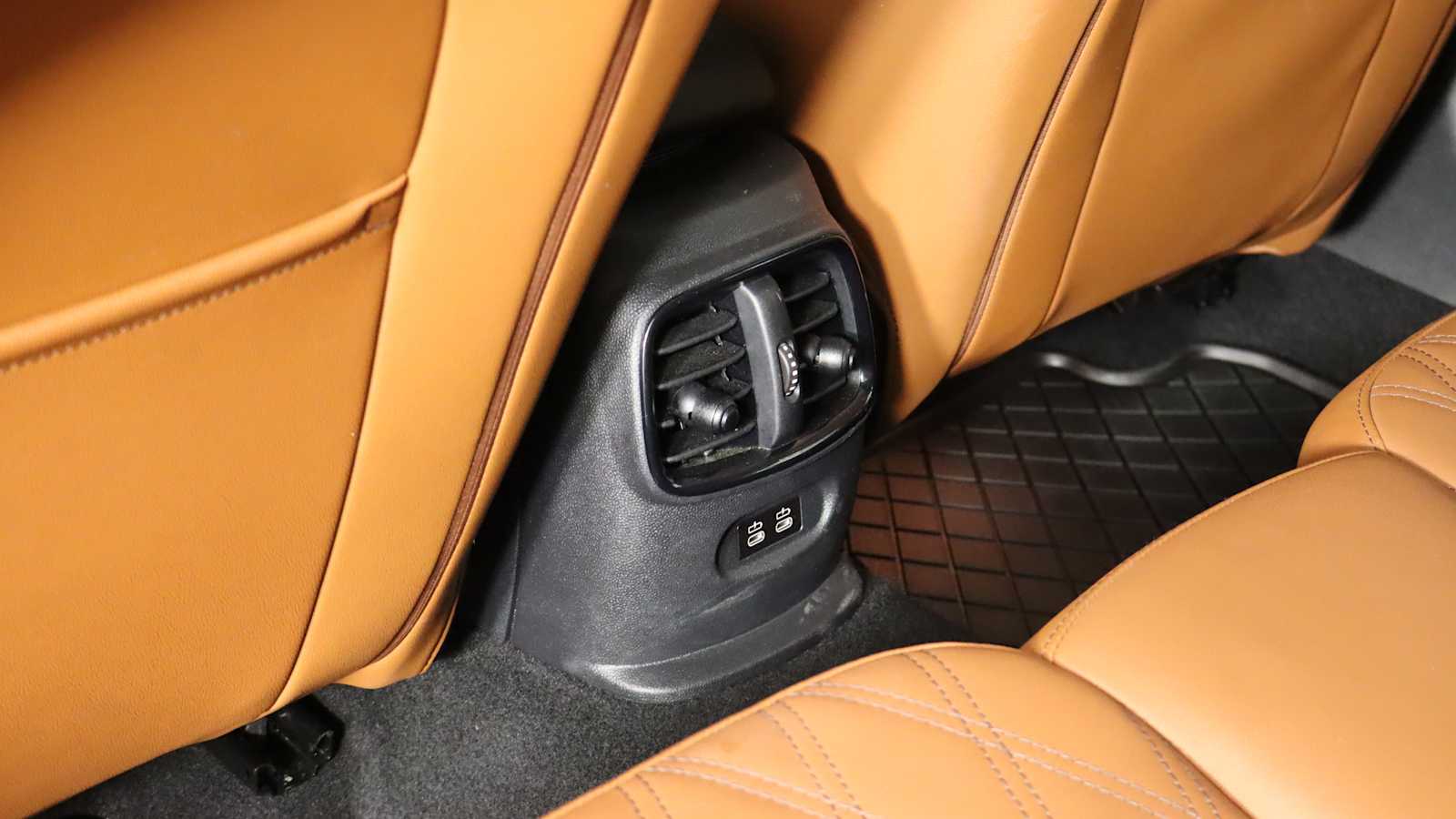 used 2023 MINI Clubman car, priced at $31,898