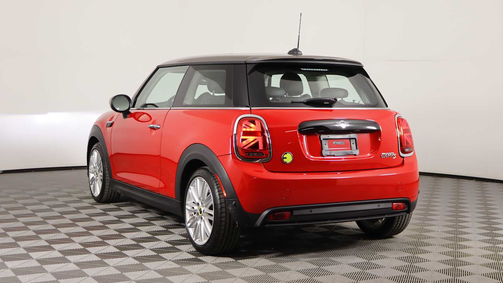 used 2024 MINI Electric Hardtop 2 Door car, priced at $24,698