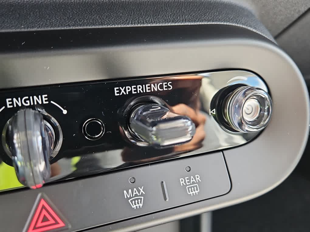 new 2025 MINI Hardtop 2 Door car, priced at $33,280