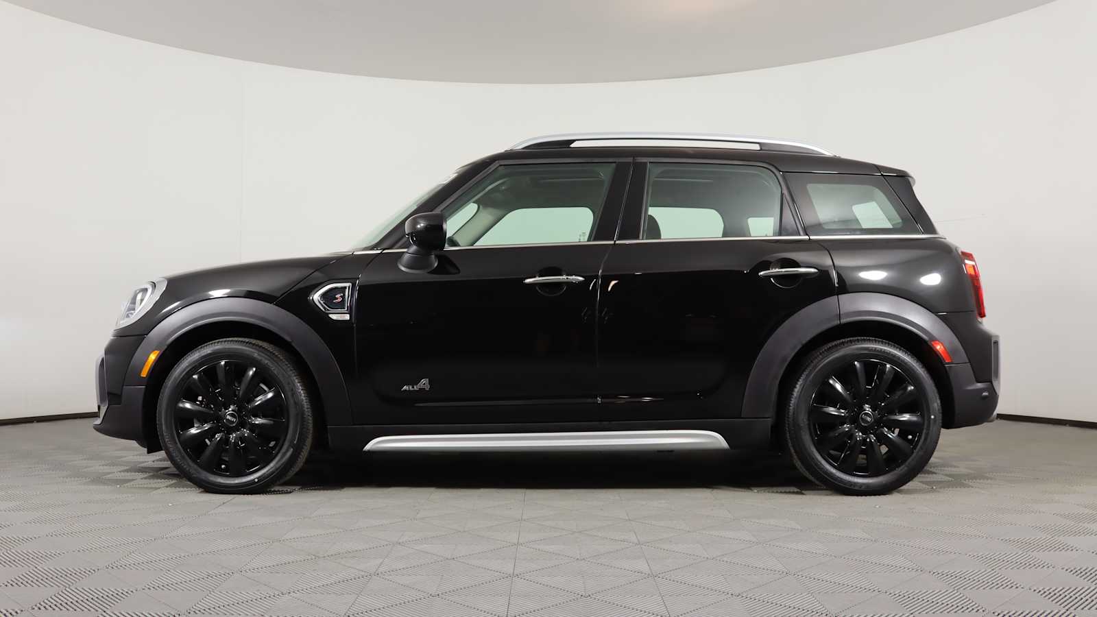 used 2022 MINI Countryman car, priced at $27,698