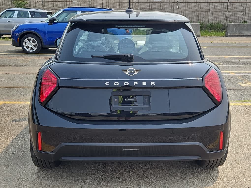 new 2025 MINI Hardtop 2 Door car, priced at $35,130