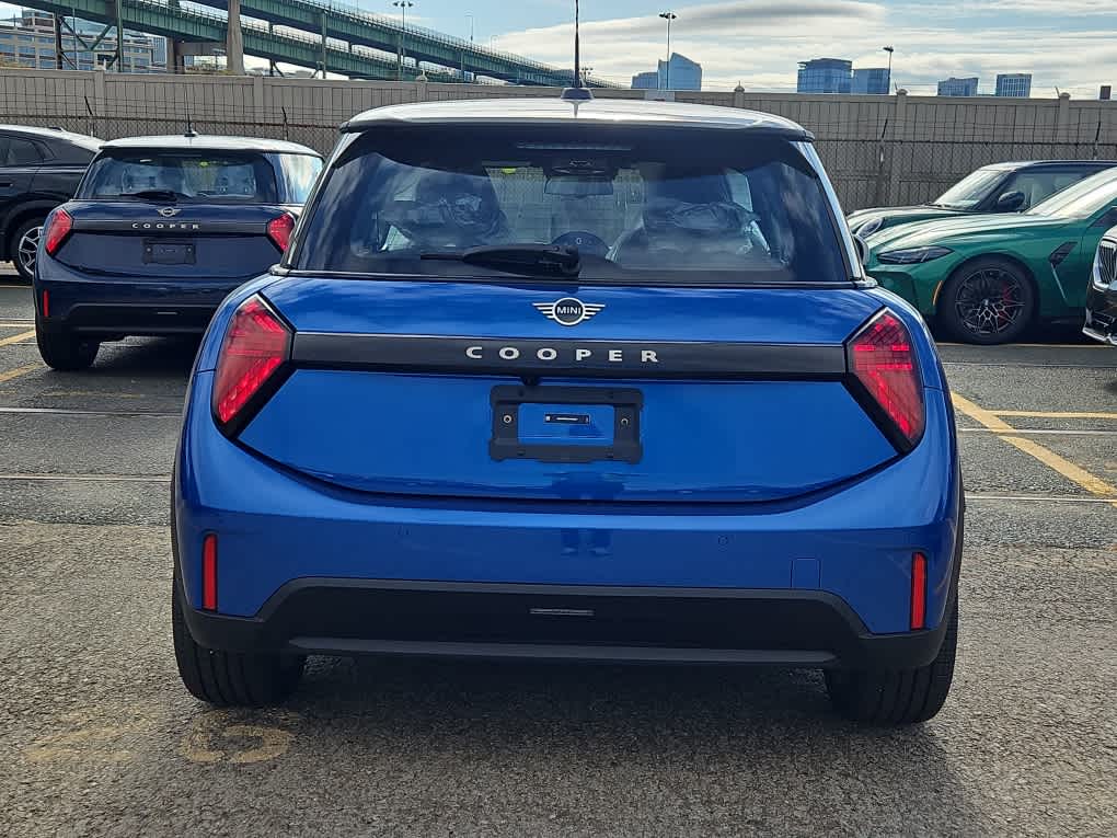 new 2025 MINI Hardtop 2 Door car, priced at $32,730