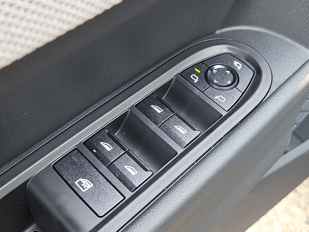 new 2025 MINI Hardtop 4 Door car, priced at $37,775