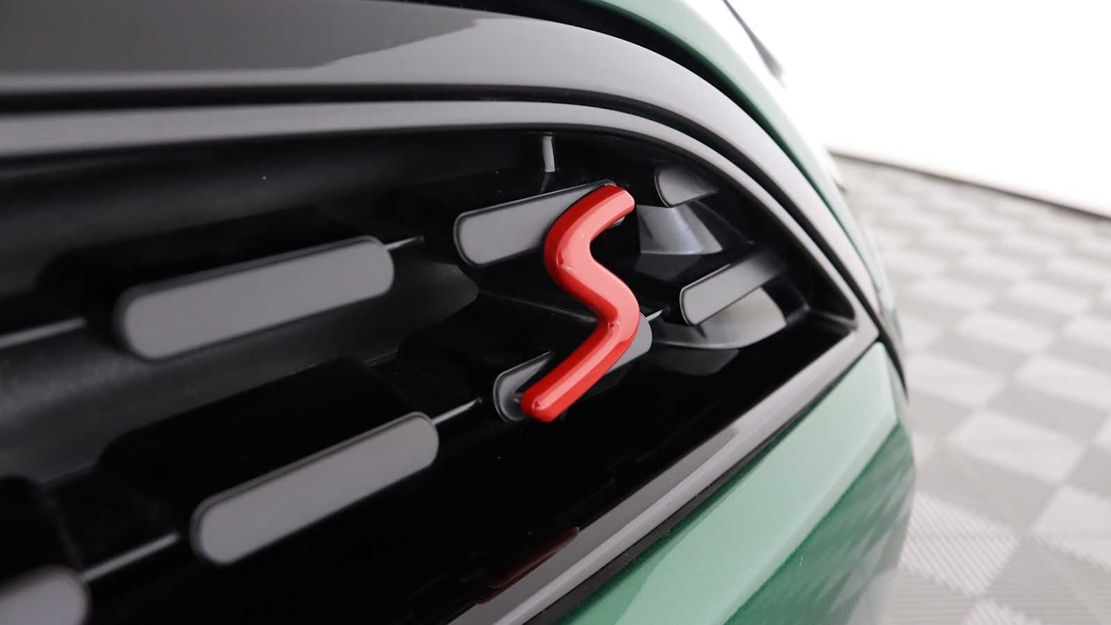 used 2025 MINI Hardtop 2 Door car, priced at $31,798