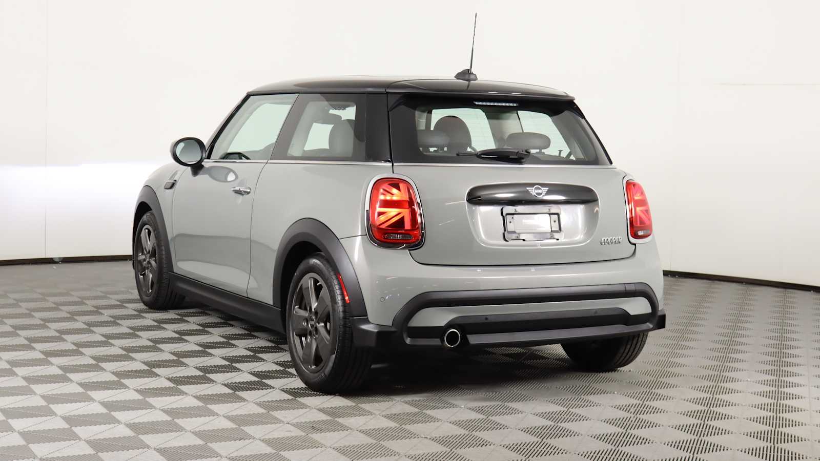 used 2023 MINI Hardtop 2 Door car, priced at $24,598