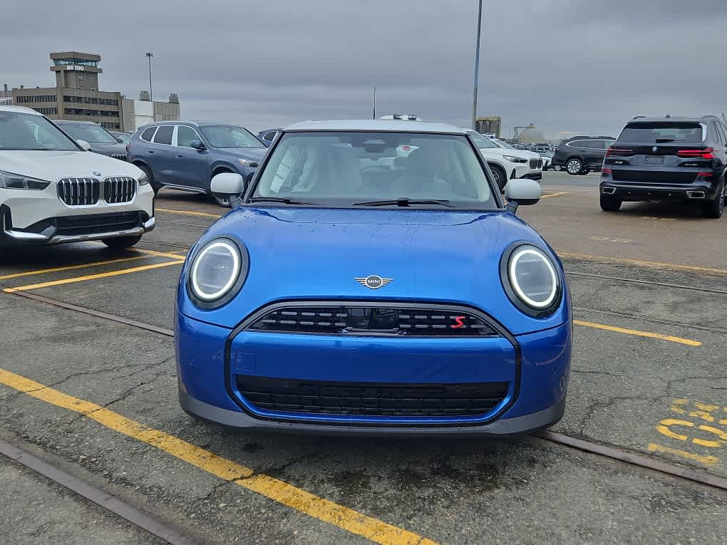 new 2025 MINI Hardtop 2 Door car, priced at $36,410