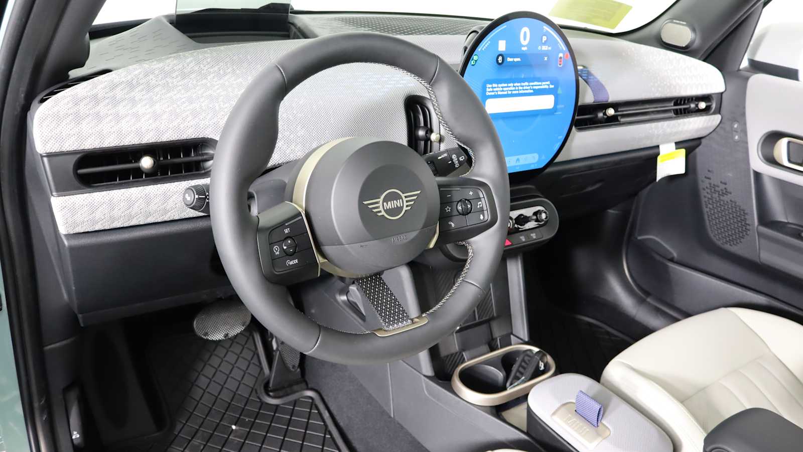 new 2025 MINI Hardtop 4 Door car, priced at $40,050