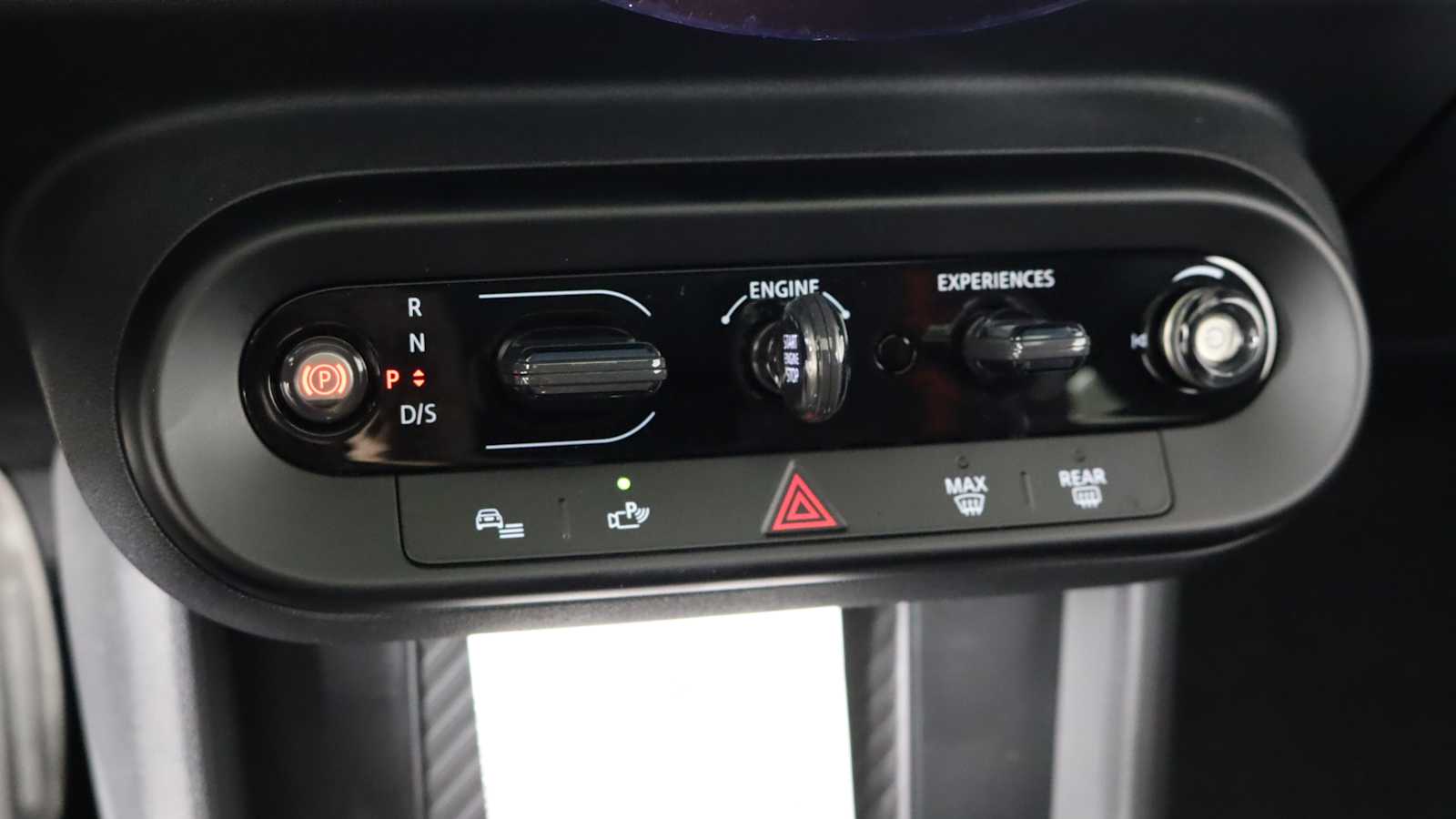 new 2025 MINI Hardtop 2 Door car, priced at $46,940