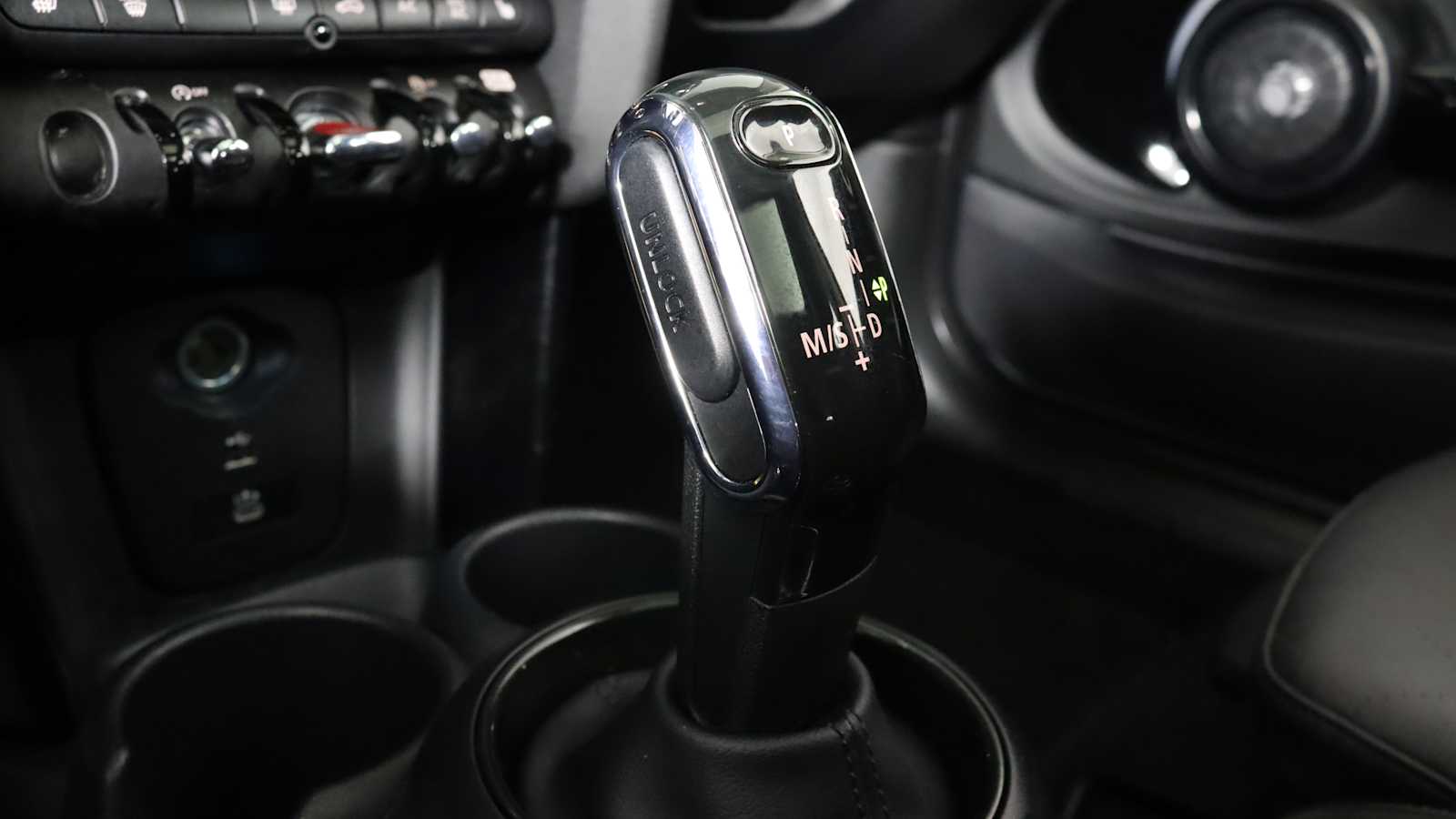 used 2023 MINI Hardtop 2 Door car, priced at $27,798