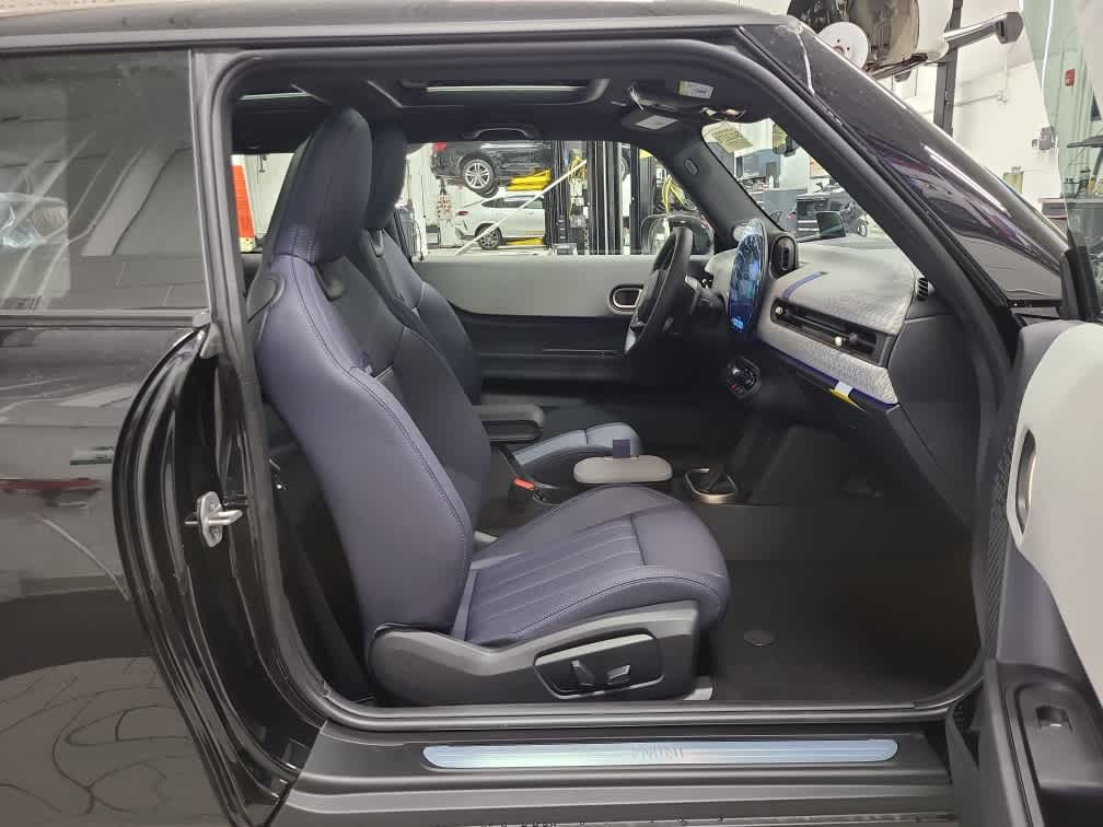 new 2025 MINI Hardtop 2 Door car, priced at $39,295