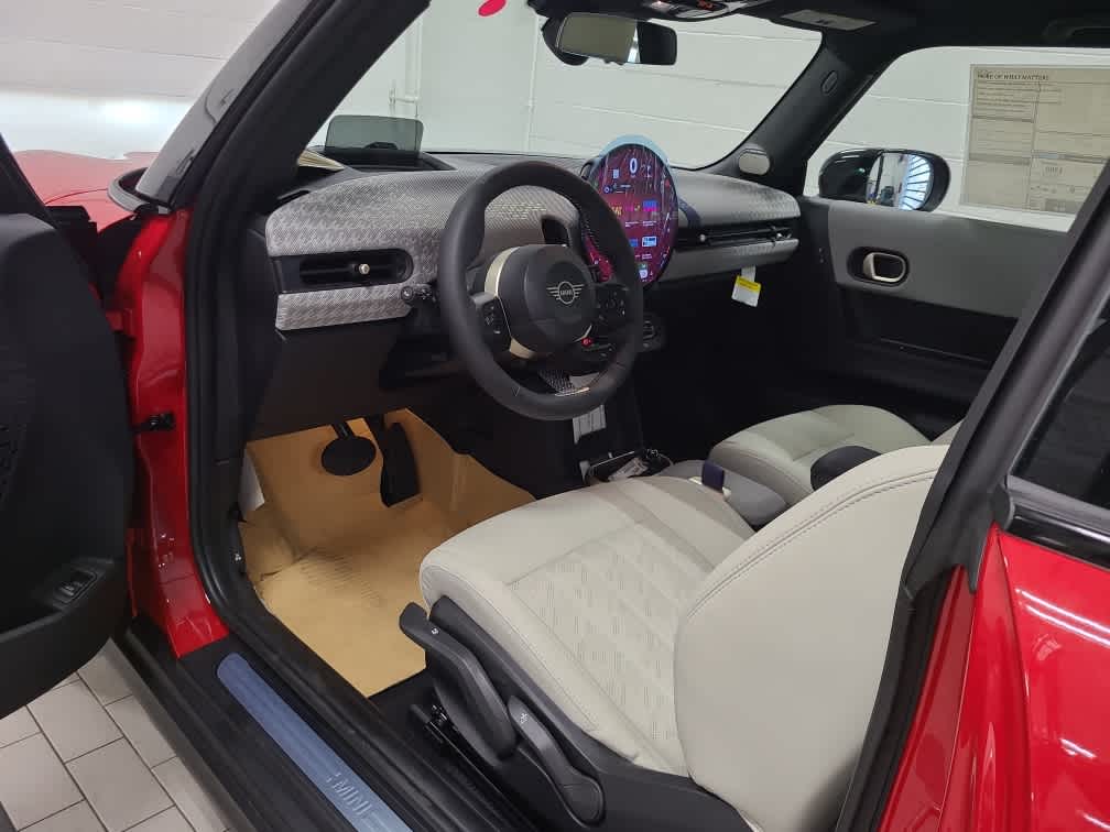 new 2025 MINI Hardtop 2 Door car, priced at $35,905