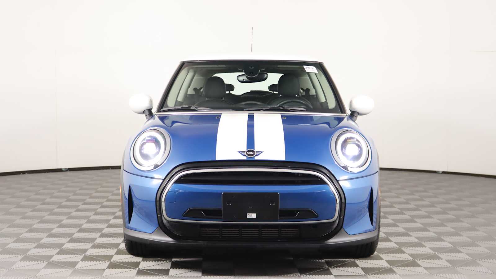 used 2022 MINI Hardtop 2 Door car, priced at $23,798