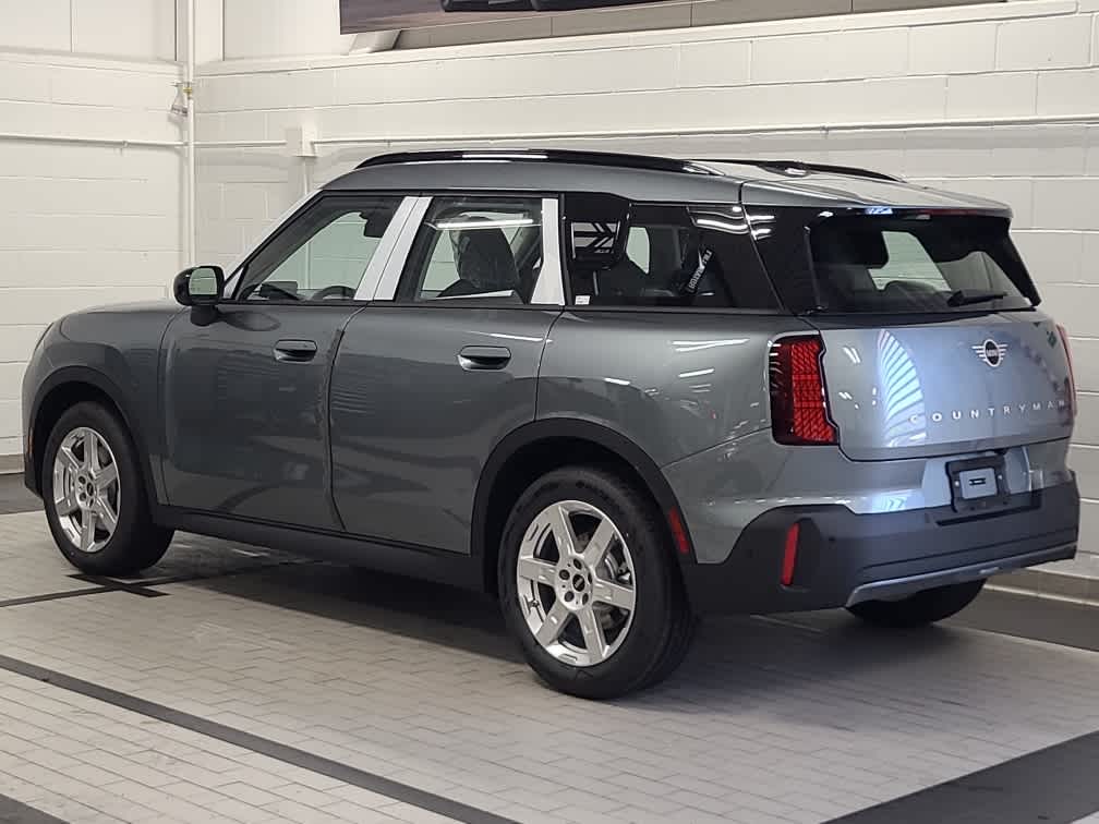 new 2025 MINI Countryman car, priced at $39,595