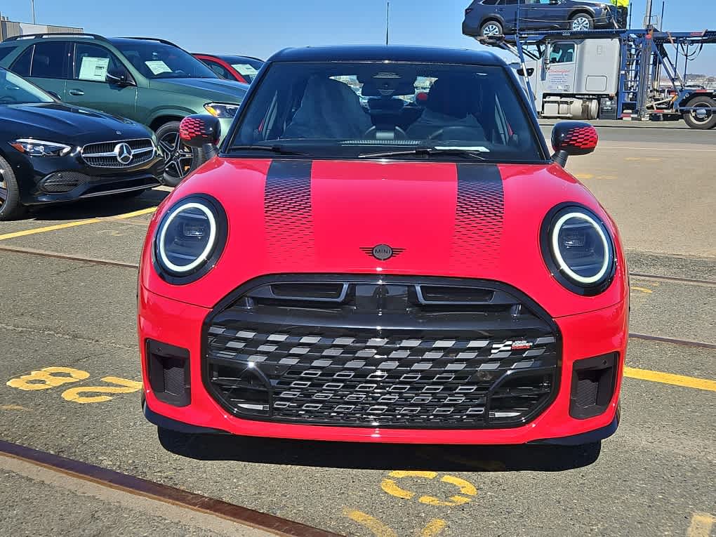 new 2025 MINI Hardtop 4 Door car, priced at $42,325