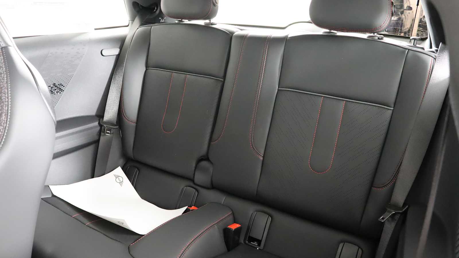 new 2025 MINI Hardtop 2 Door car, priced at $46,940