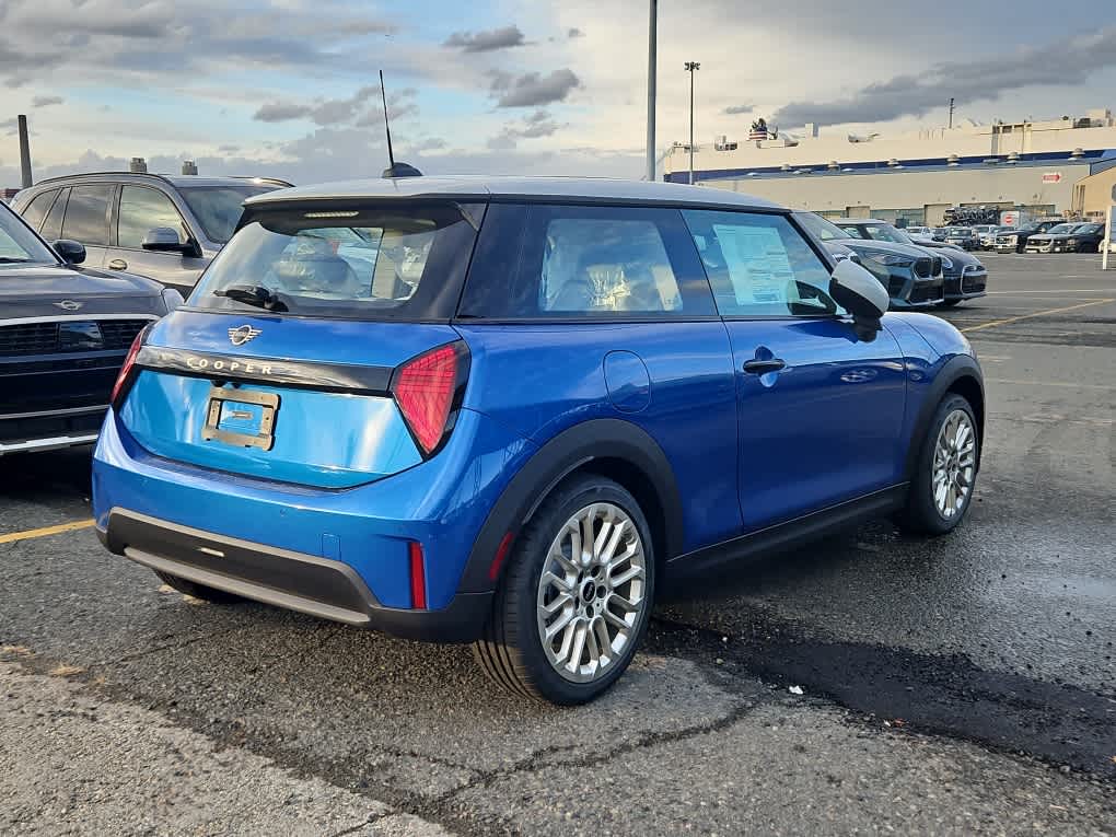 new 2025 MINI Hardtop 2 Door car, priced at $34,095