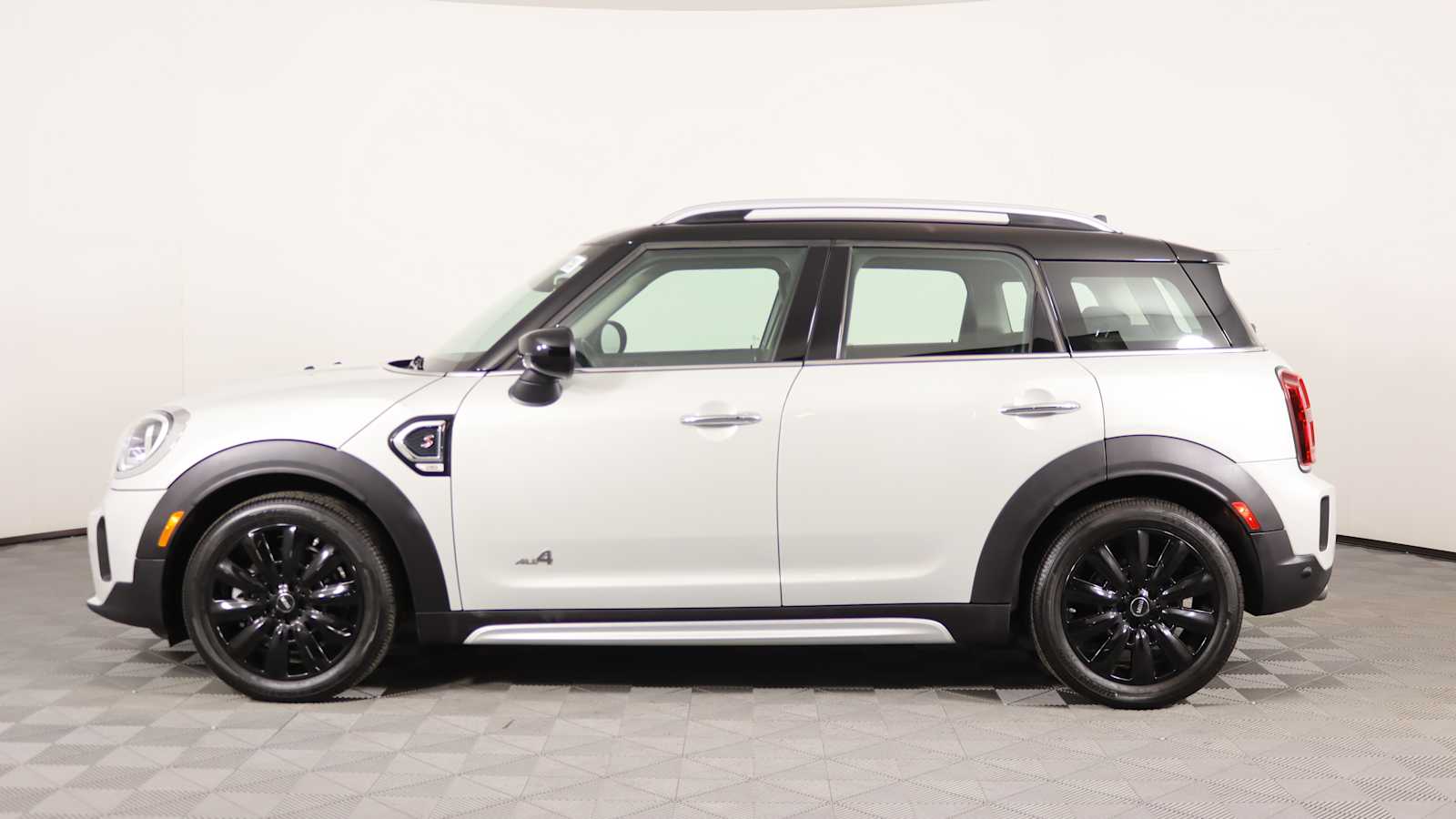 used 2022 MINI Countryman car, priced at $28,998