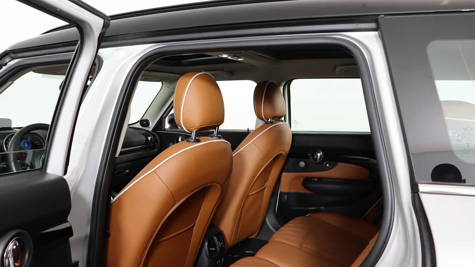 used 2023 MINI Clubman car, priced at $31,898