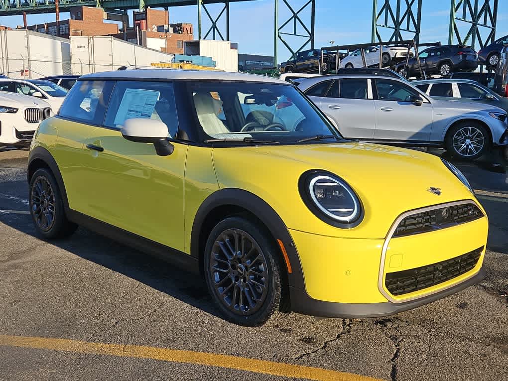 new 2025 MINI Hardtop 2 Door car, priced at $34,280