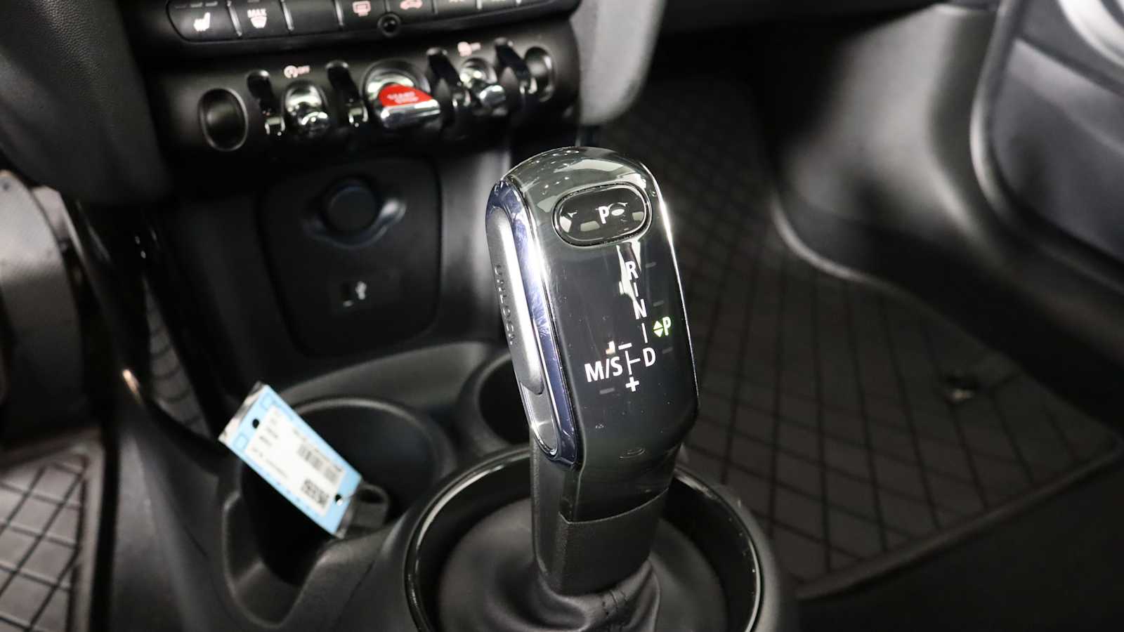 used 2023 MINI Hardtop 2 Door car, priced at $23,798