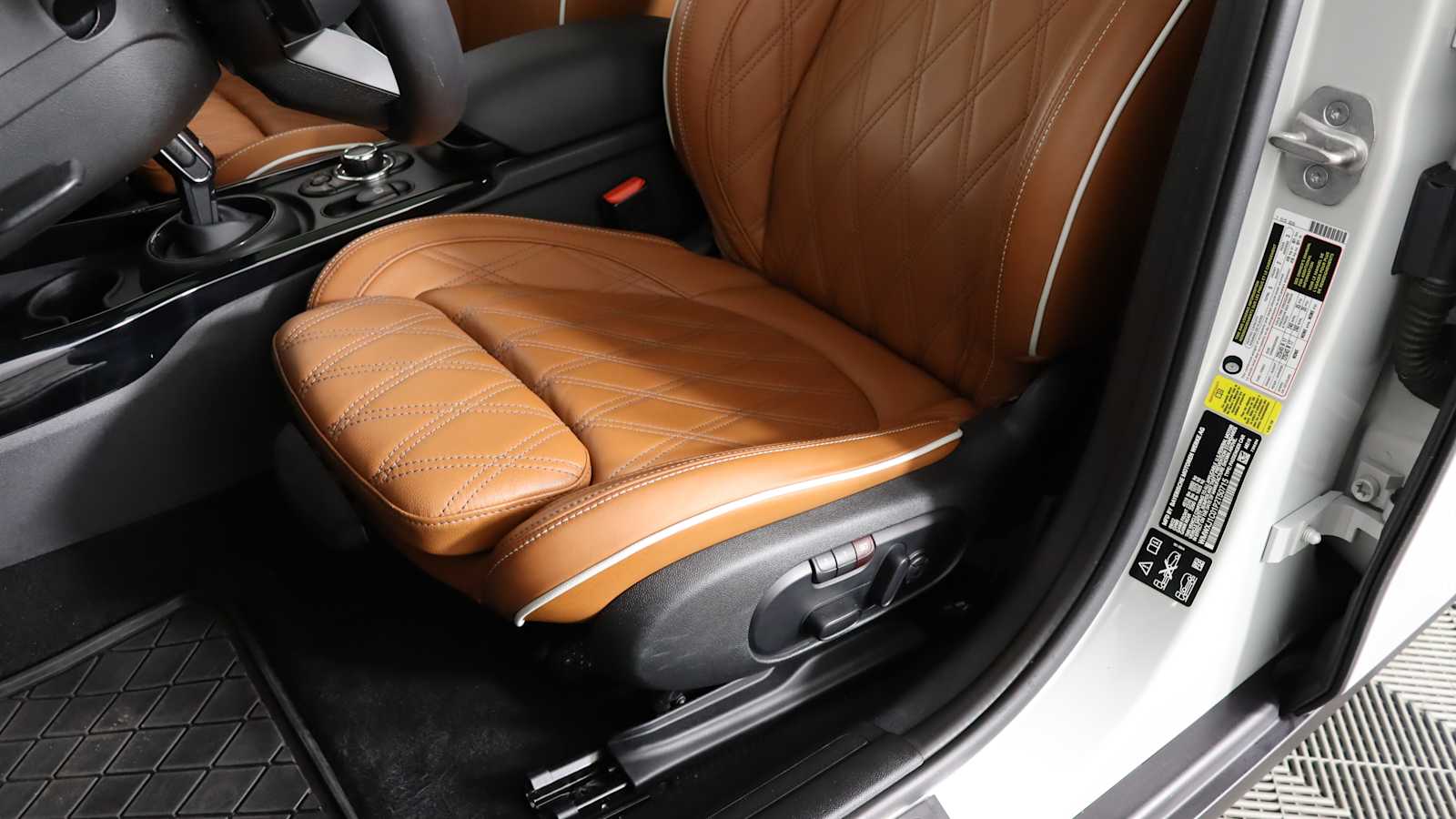 used 2023 MINI Clubman car, priced at $31,898