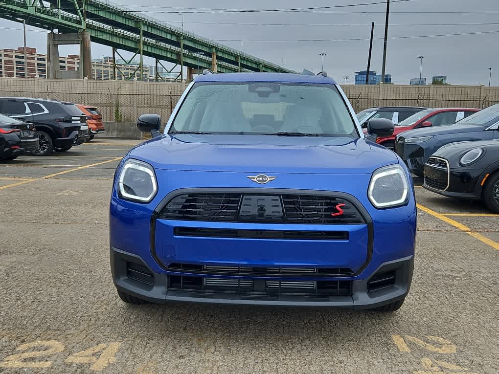 new 2025 MINI Countryman car, priced at $40,400