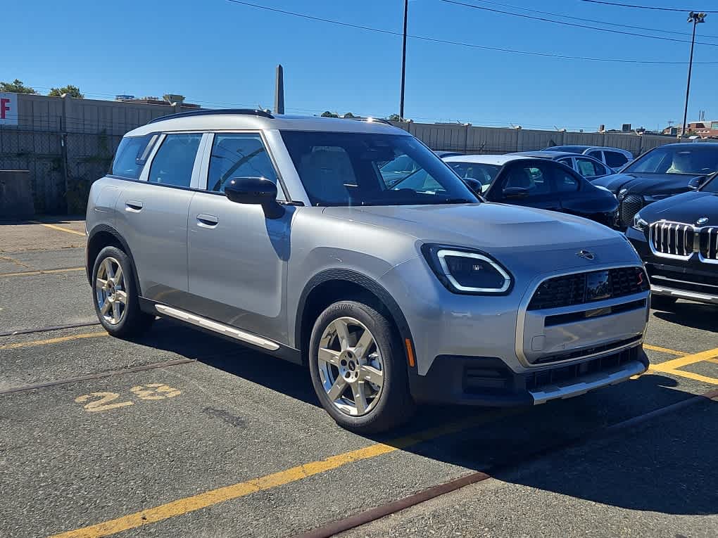 new 2025 MINI Countryman car, priced at $40,100