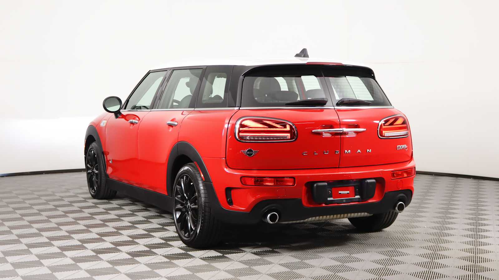 used 2024 MINI Clubman car, priced at $33,998