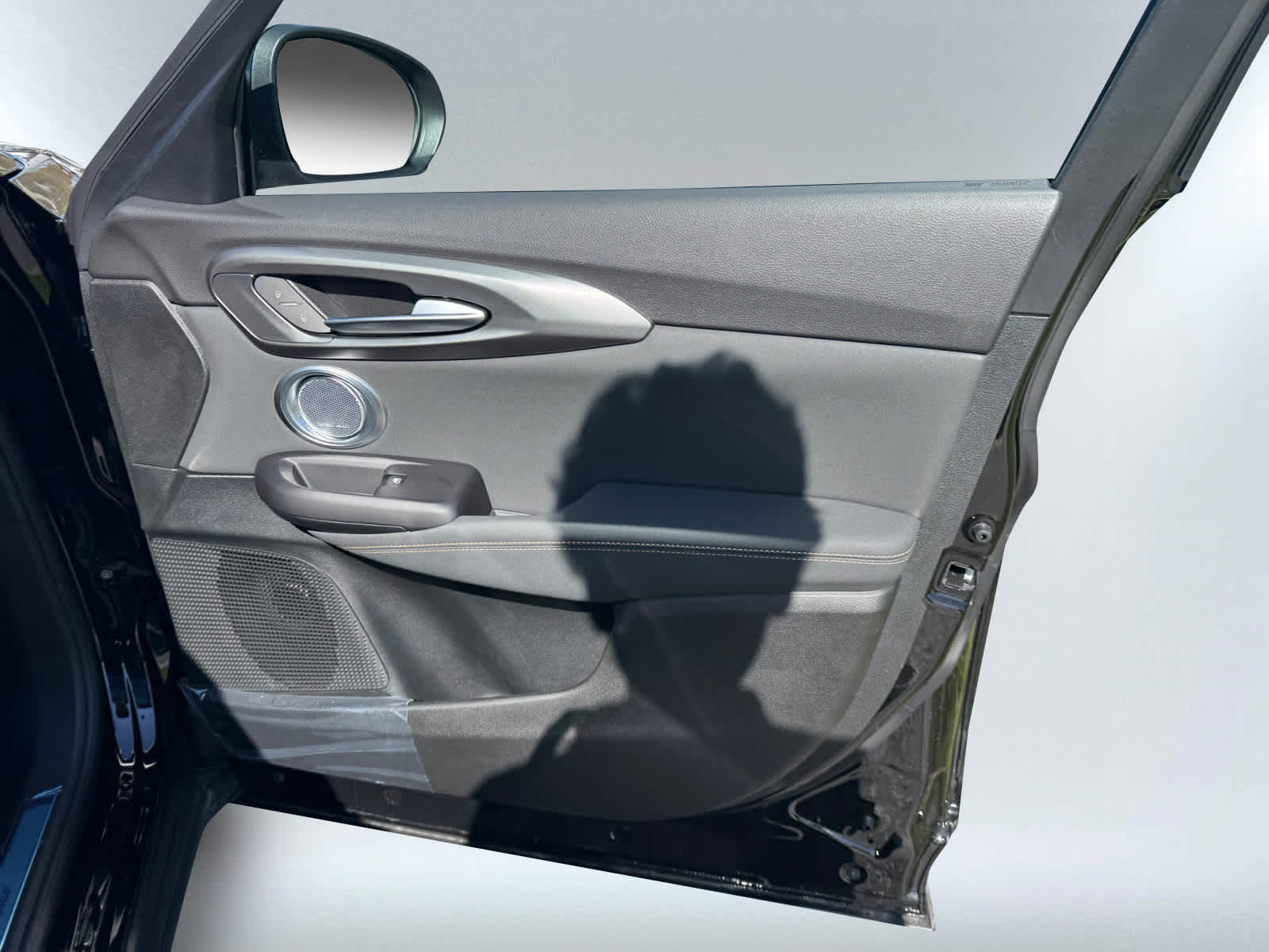 new 2025 Alfa Romeo Tonale Hybrid car, priced at $58,125