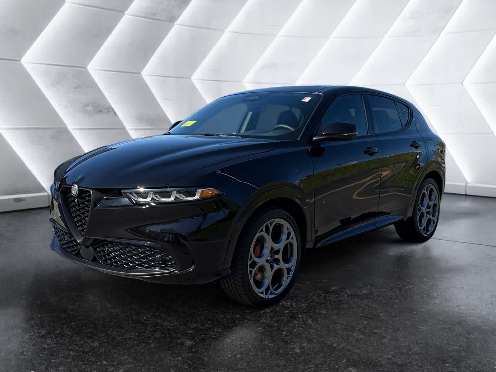 new 2025 Alfa Romeo Tonale Hybrid car, priced at $58,125