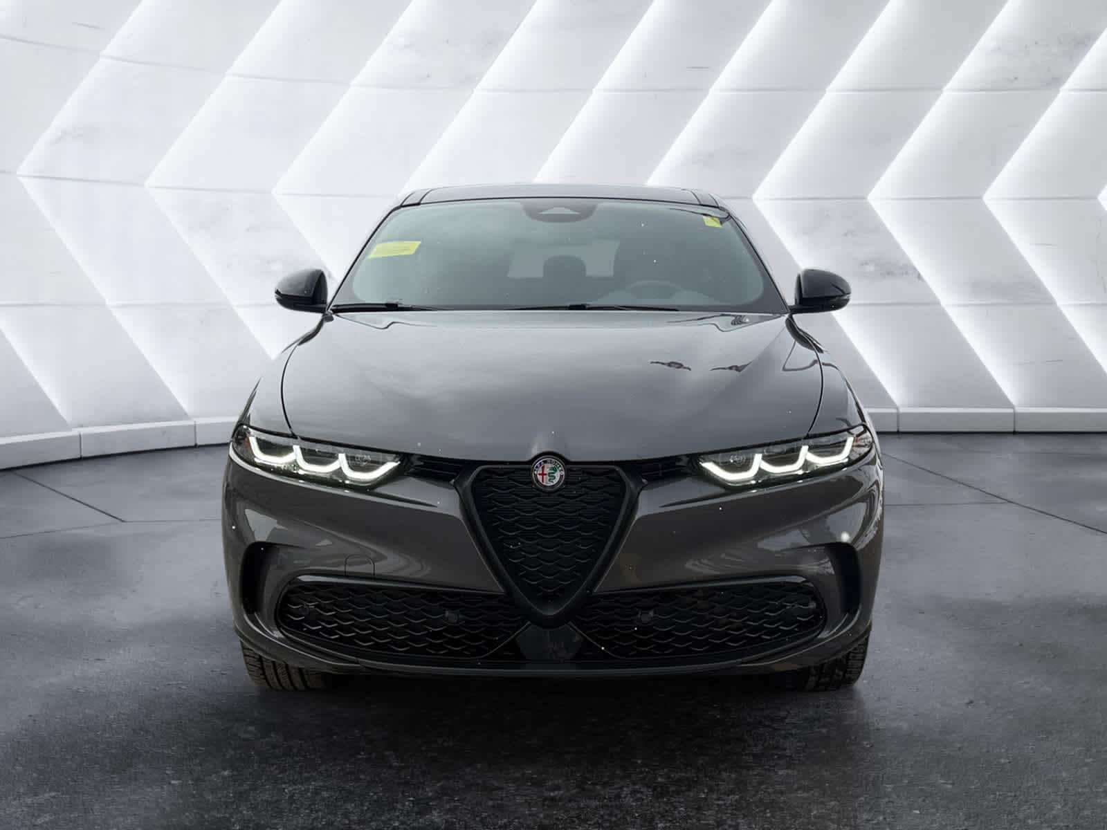 new 2025 Alfa Romeo Tonale Hybrid car, priced at $56,125